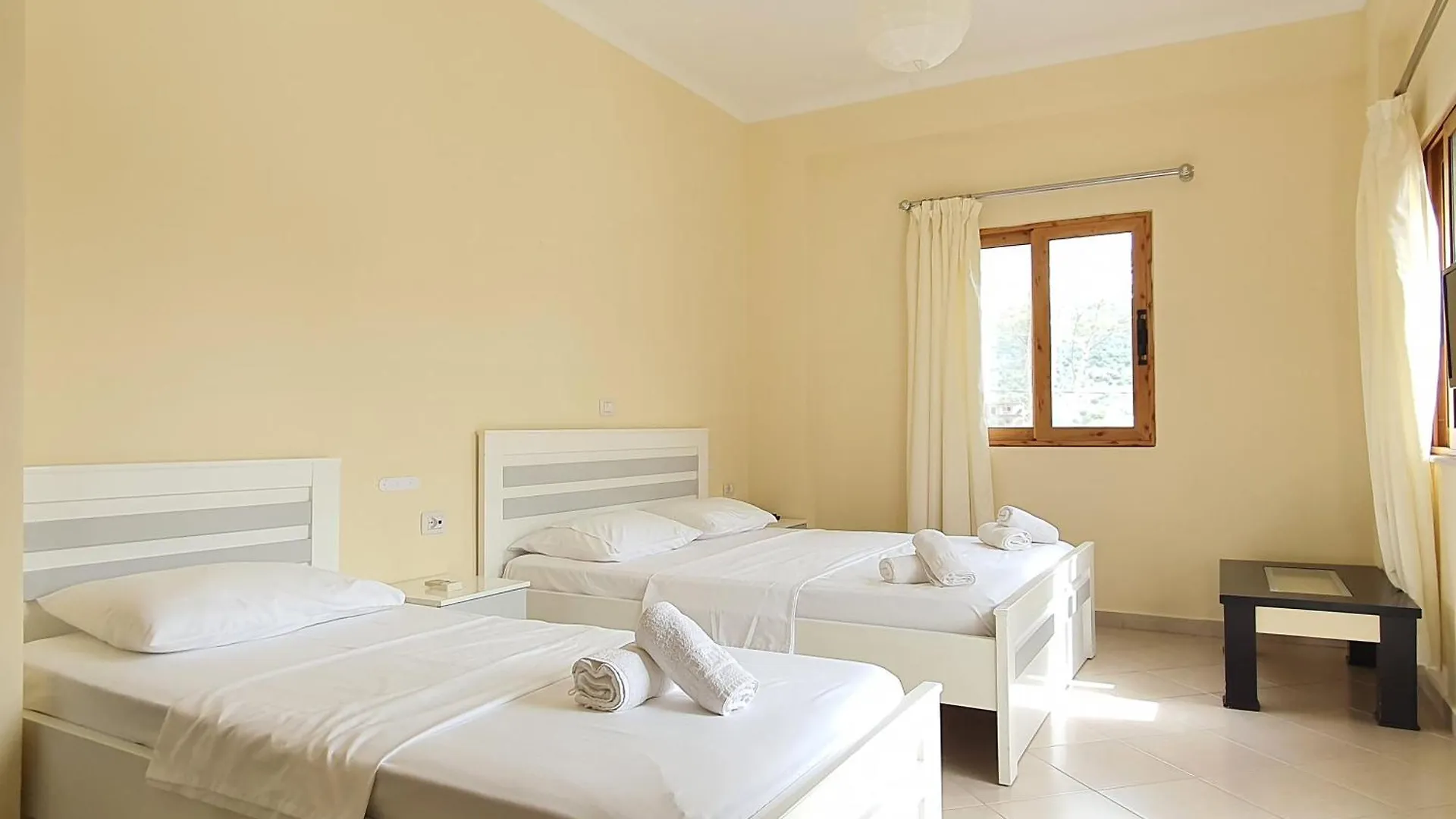 Mintt Hotel كساميل