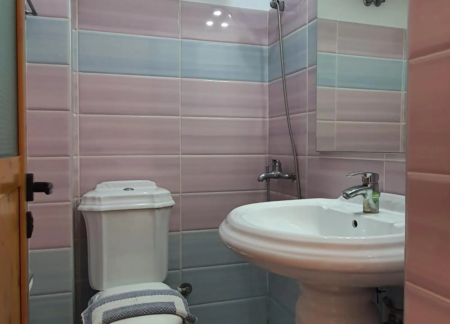 Mintt Hotel كساميل ألبانيا