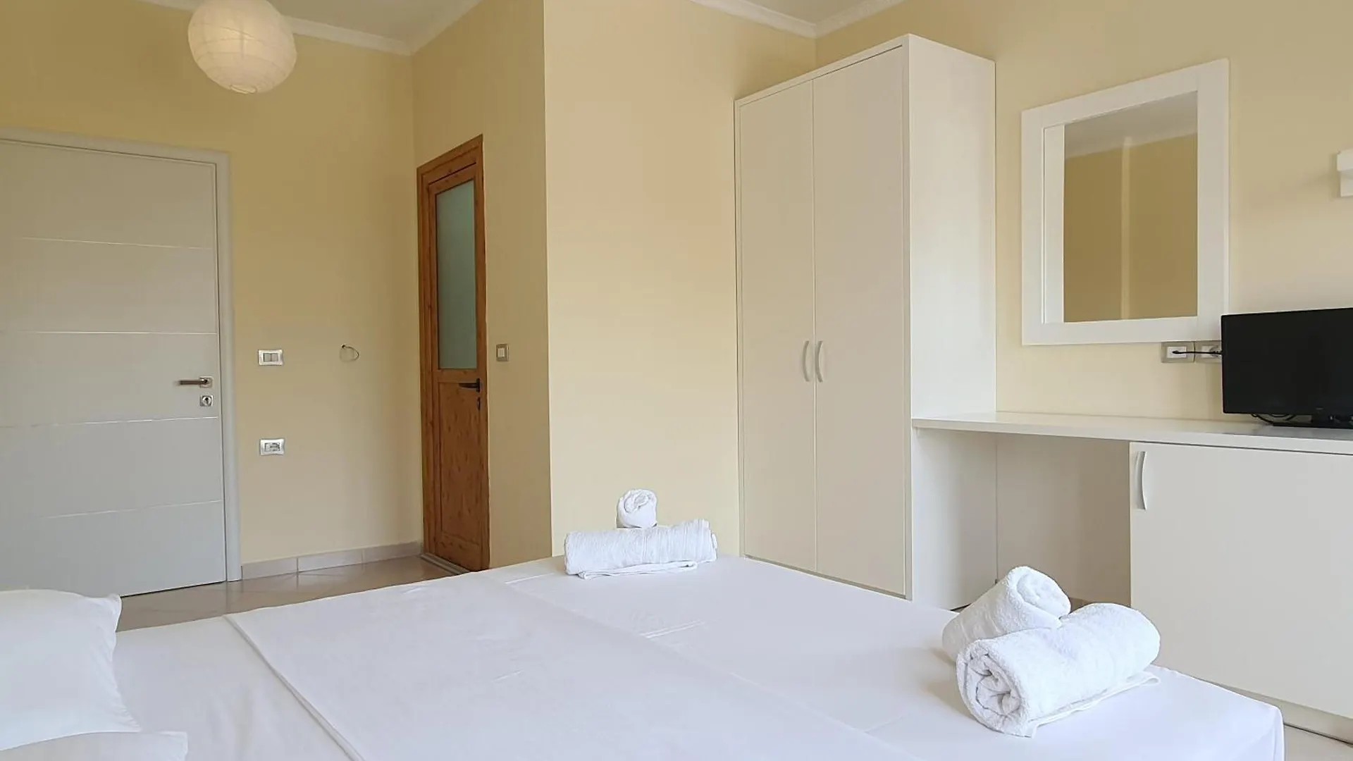 Mintt Hotel Ksamil